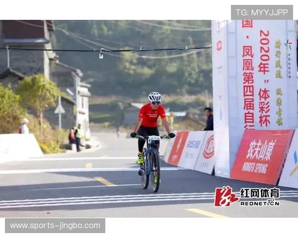 凤凰体育汇聚全球体育赛事信息，助力用户掌握第一手比赛动态与精彩瞬间